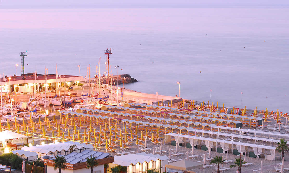 spiaggia_1_1200_720px4 _m