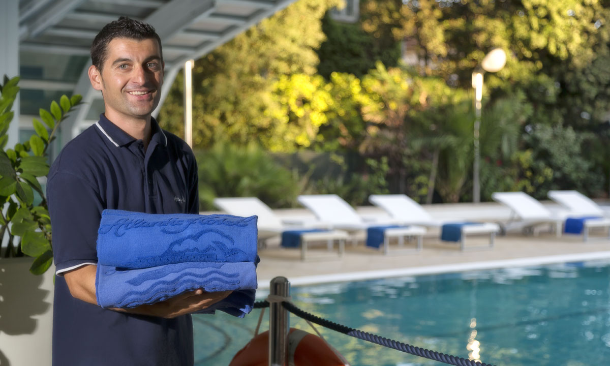 piscina_servizio_2_1200_720px